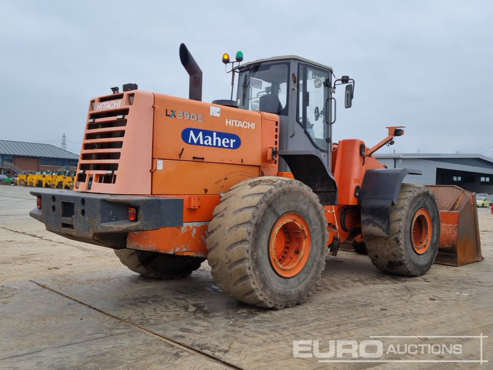 Hitachi LX290E - Wheel loader: picture 5 Hitachi LX290E - Wheel loader: picture 5