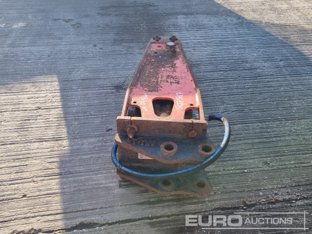 Hydraulic Breaker 35mm Pin to suit Mini Excavator - Hydraulic hammer: picture 4 Hydraulic Breaker 35mm Pin to suit Mini Excavator - Hydraulic hammer: picture 4