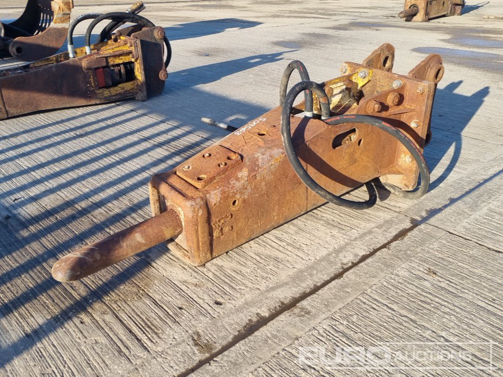 Hydraulic Breaker 50mm Pin to suit 6-8 Ton Excavator - Hydraulic hammer: picture 1 Hydraulic Breaker 50mm Pin to suit 6-8 Ton Excavator - Hydraulic hammer: picture 1