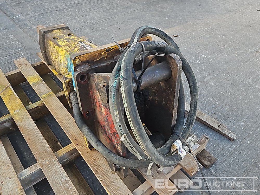 Hydraulic Breaker 60mm Pin to suit 10-12 Ton Excavator - Hydraulic hammer: picture 3 Hydraulic Breaker 60mm Pin to suit 10-12 Ton Excavator - Hydraulic hammer: picture 3