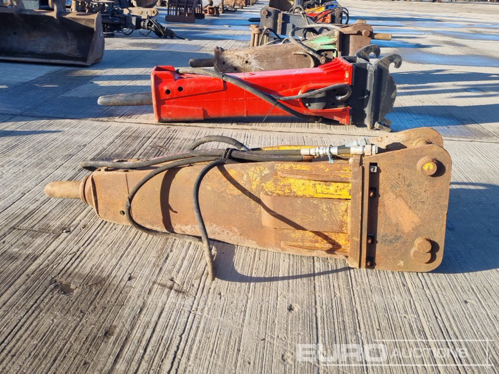 Hydraulic Breaker 65mm Pin to suit 13 Ton Excavator - Hydraulic hammer: picture 2 Hydraulic Breaker 65mm Pin to suit 13 Ton Excavator - Hydraulic hammer: picture 2