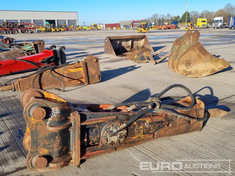 Hydraulic Breaker 80mm Pin to suit 20 Ton Excavator - Hydraulic hammer: picture 5 Hydraulic Breaker 80mm Pin to suit 20 Ton Excavator - Hydraulic hammer: picture 5