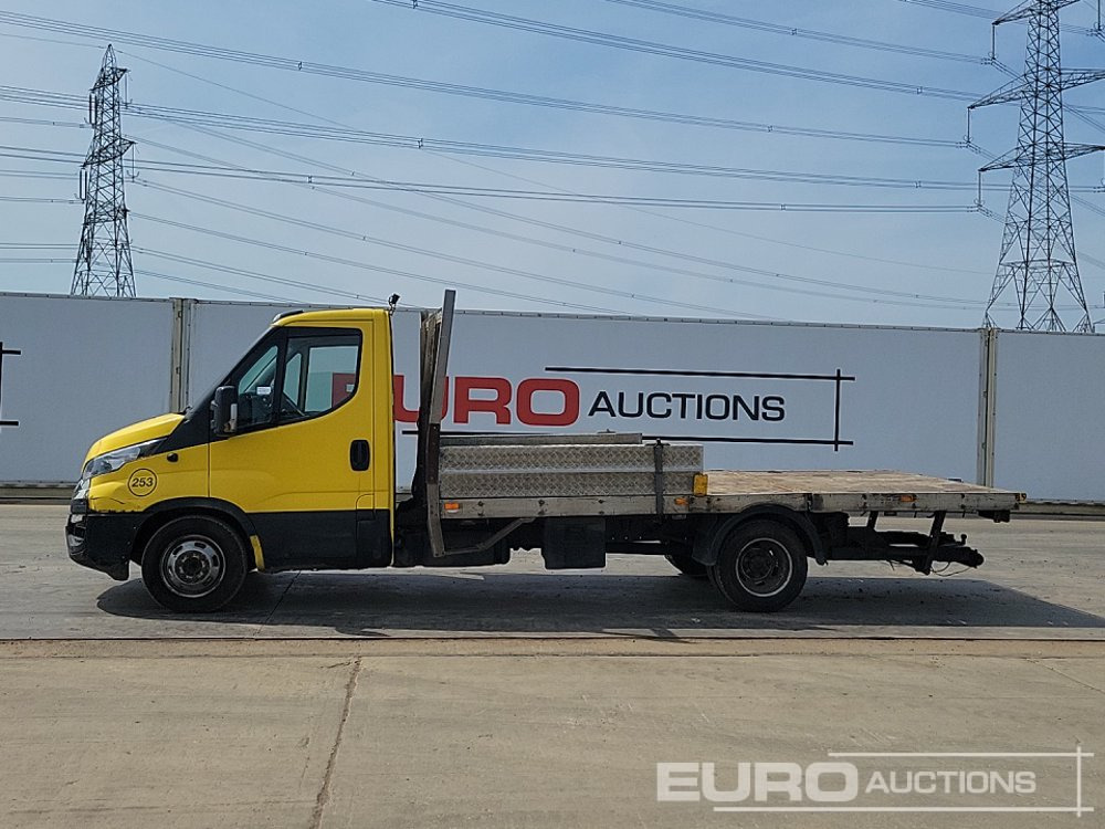 Iveco 35-140 - Open body delivery van: picture 2 Iveco 35-140 - Open body delivery van: picture 2