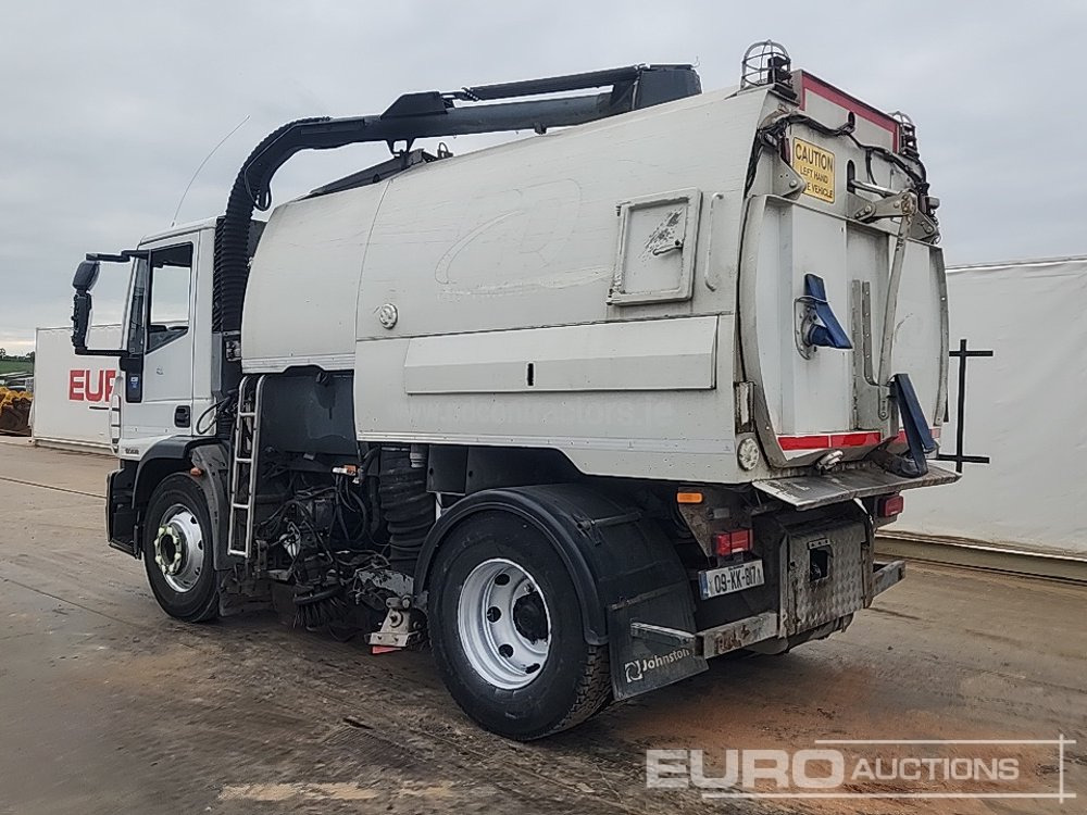 Iveco Eurocargo - Road sweeper: picture 3 Iveco Eurocargo - Road sweeper: picture 3