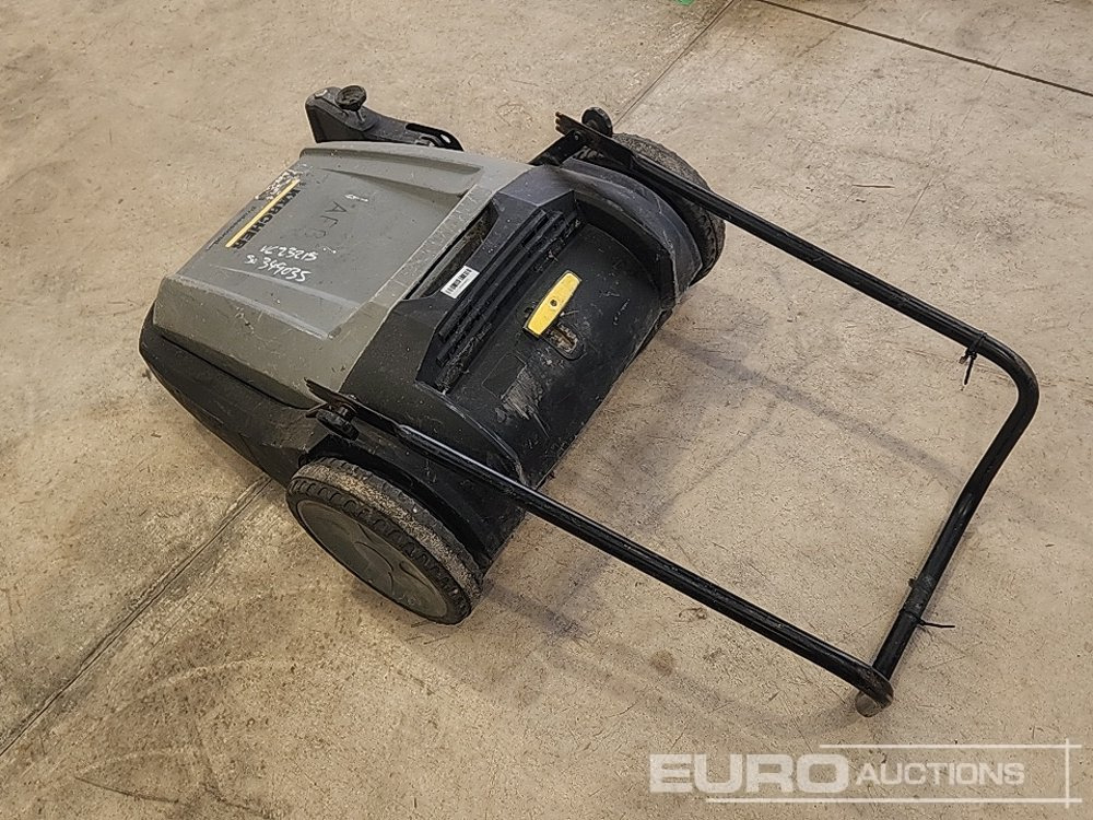 Karcher Professional Pedestrian Sweeper - Construction equipment: picture 2 Karcher Professional Pedestrian Sweeper - Construction equipment: picture 2
