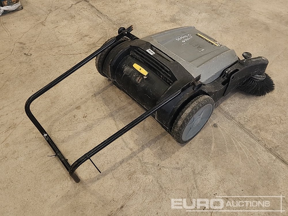 Karcher Professional Pedestrian Sweeper - Construction equipment: picture 3 Karcher Professional Pedestrian Sweeper - Construction equipment: picture 3