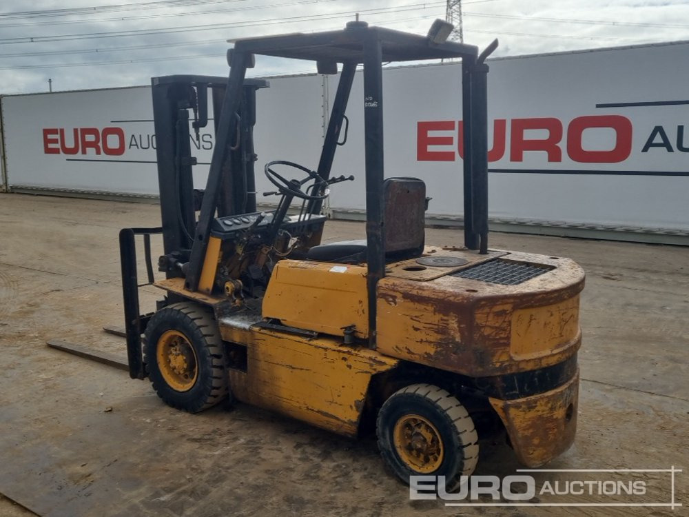 Komatsu FD25-8 - Forklift: picture 3 Komatsu FD25-8 - Forklift: picture 3