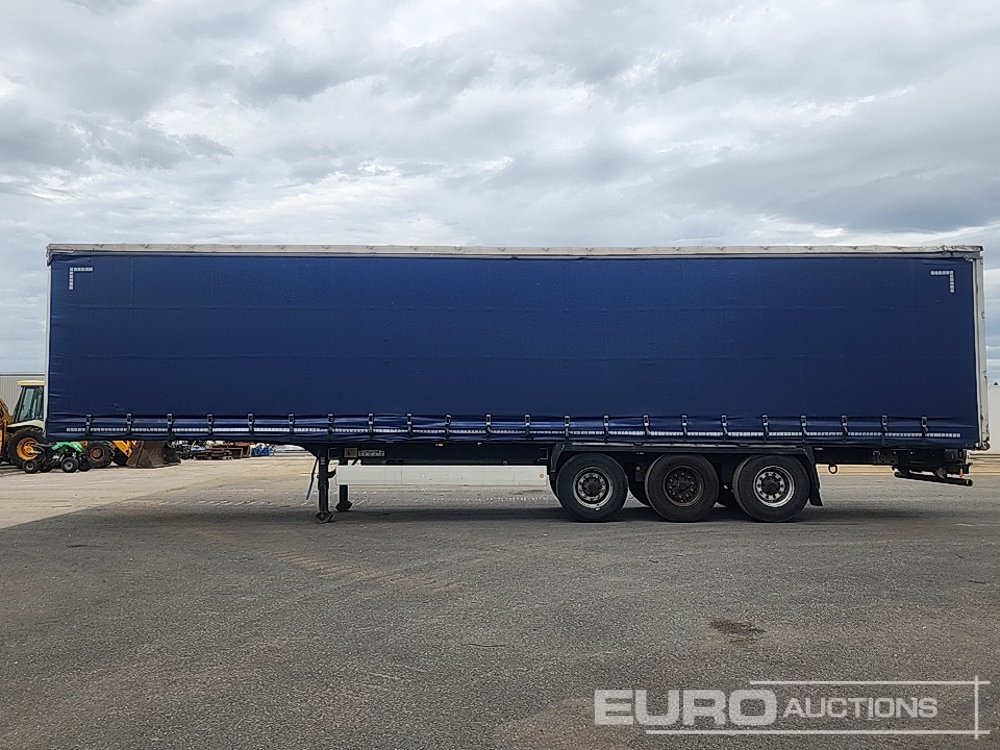 Krone SD - Curtainsider semi-trailer: picture 2 Krone SD - Curtainsider semi-trailer: picture 2