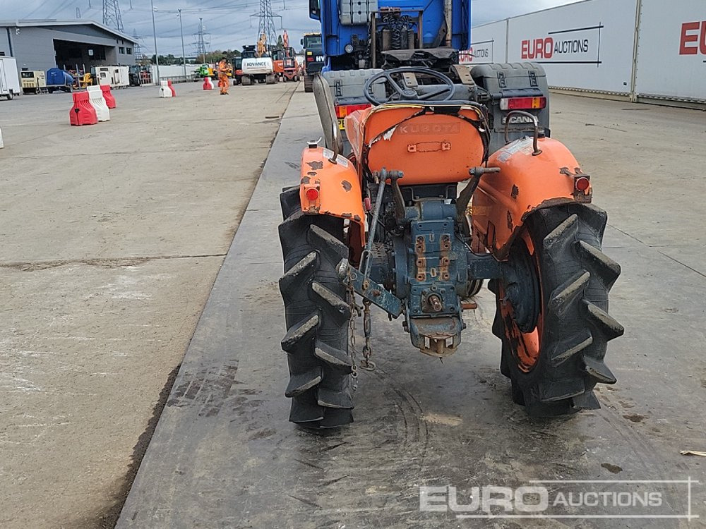 Kubota L1801 - Mini tractor: picture 4 Kubota L1801 - Mini tractor: picture 4
