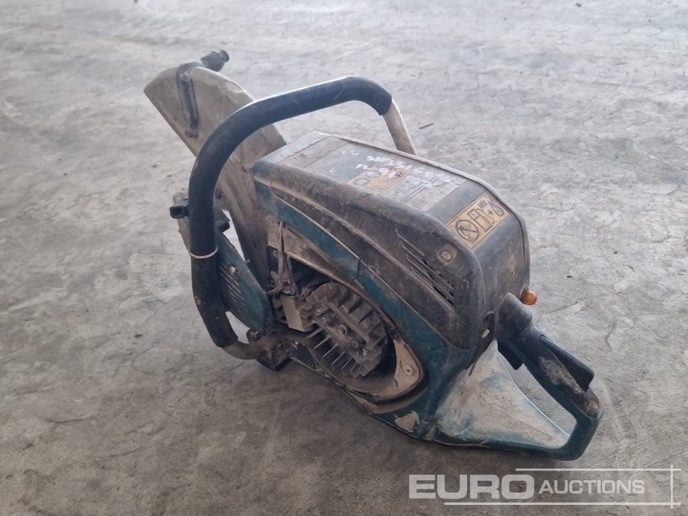 Makita Petrol Con Saw - Workshop equipment: picture 2 Makita Petrol Con Saw - Workshop equipment: picture 2