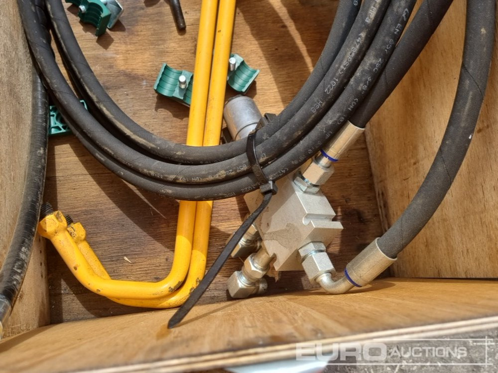 Material handling equipment Hydraulic QH to suit HL940 Wheeled Loader, Set of Pipes & Hoses: picture 10