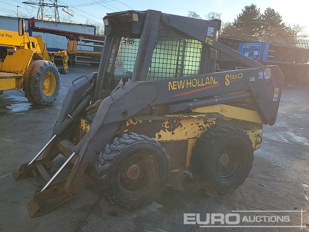 New Holland LS180 - Skid steer loader: picture 1 New Holland LS180 - Skid steer loader: picture 1
