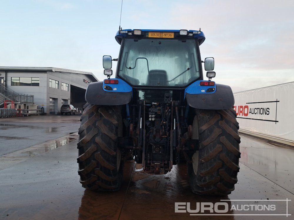 New Holland TM190 - Farm tractor: picture 4 New Holland TM190 - Farm tractor: picture 4