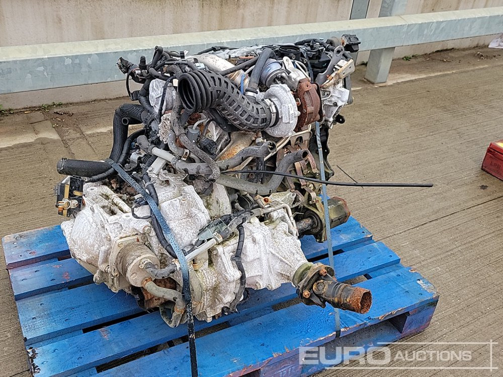Engine Nissan 4 Cylinder Engine, Gearbox: picture 18