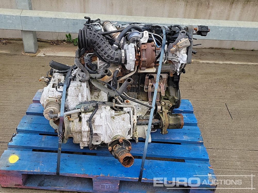 Engine Nissan 4 Cylinder Engine, Gearbox: picture 6