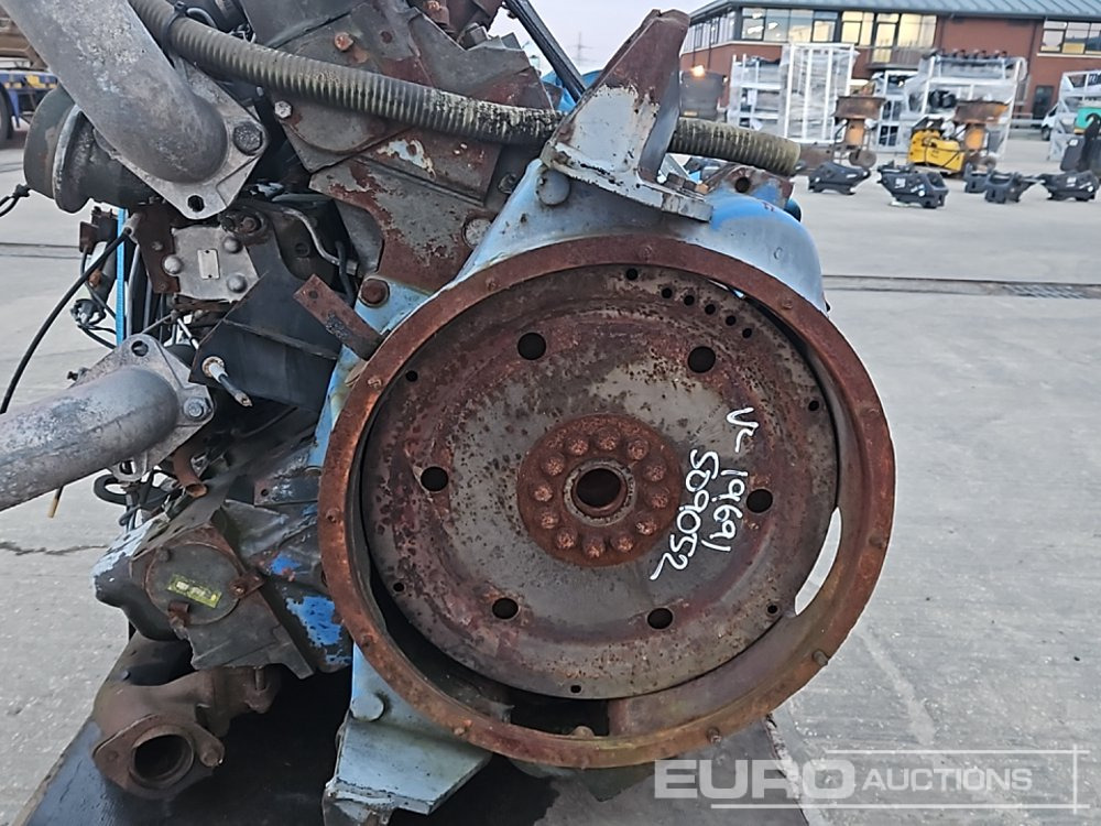 Engine Perkins 4 Cylinder Engine: picture 14 Engine Perkins 4 Cylinder Engine: picture 14