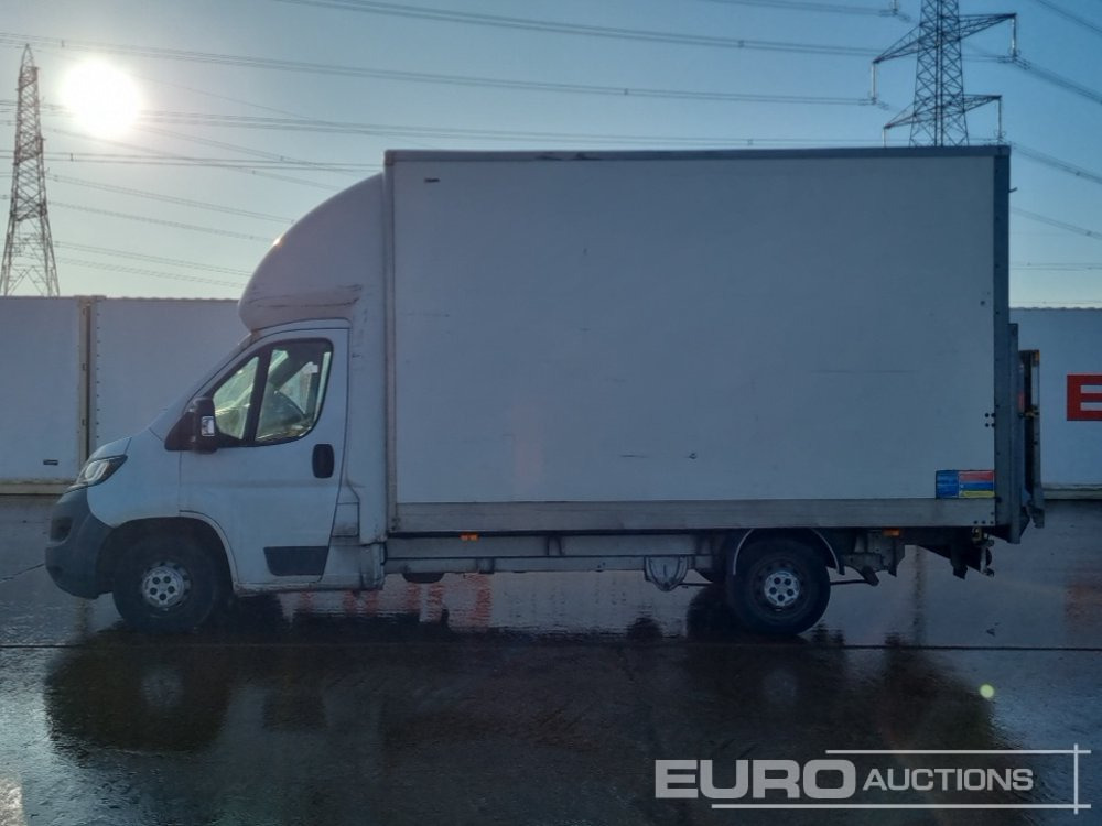 Peugeot Boxer - Box van: picture 2 Peugeot Boxer - Box van: picture 2