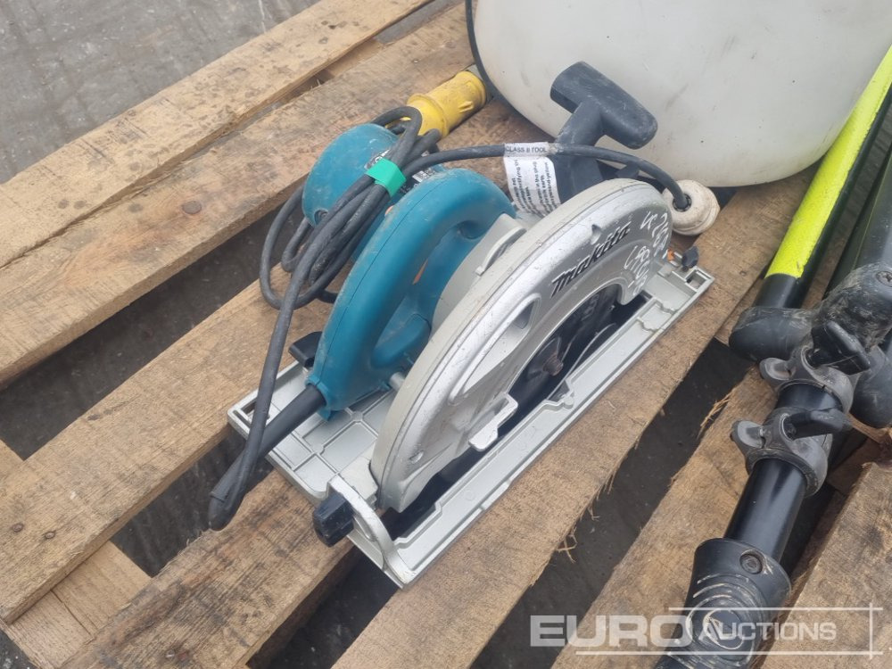 Construction equipment Podlite 110Volt LED Work Light & Tripod Stand, Makita 5903 110Volt Circular Saw: picture 16