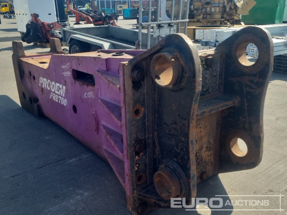 Prodem PRB700 - Hydraulic hammer: picture 3 Prodem PRB700 - Hydraulic hammer: picture 3