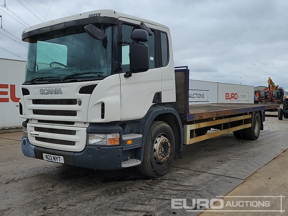 Scania P230 - Dropside/ Flatbed truck: picture 1 Scania P230 - Dropside/ Flatbed truck: picture 1