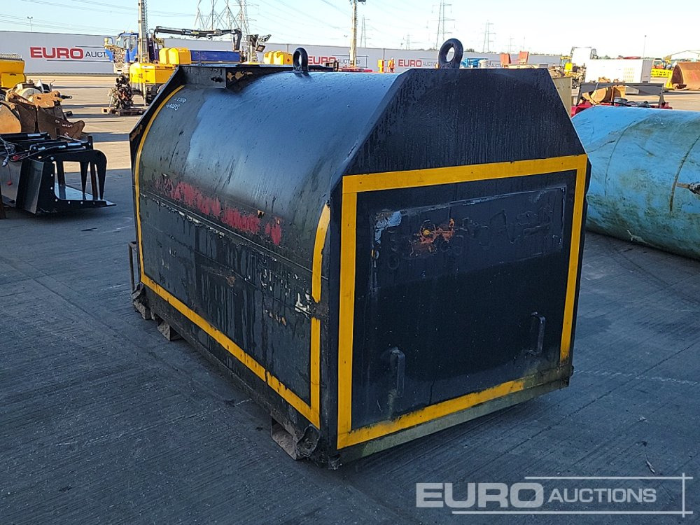 Static Bunded Fuel Bowser, Manual Pump - Storage tank: picture 3 Static Bunded Fuel Bowser, Manual Pump - Storage tank: picture 3