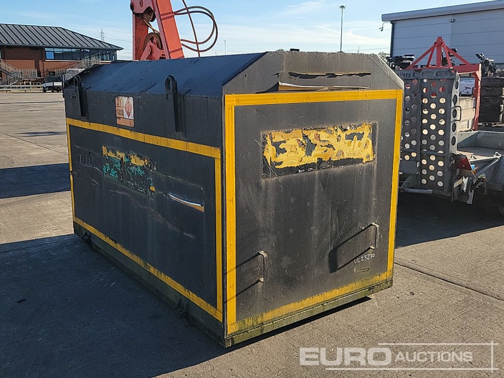 Static Bunded Fuel Bowser - Storage tank: picture 3 Static Bunded Fuel Bowser - Storage tank: picture 3