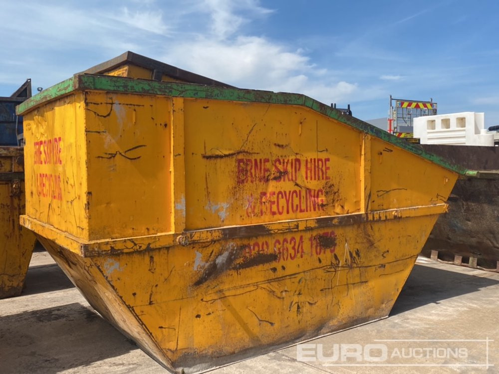 Steel Skip (1 of) - Skip bin: picture 1 Steel Skip (1 of) - Skip bin: picture 1