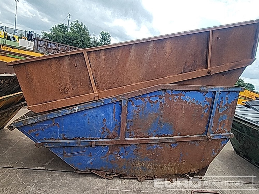 Steel Skip (2 of) - Skip bin: picture 2 Steel Skip (2 of) - Skip bin: picture 2