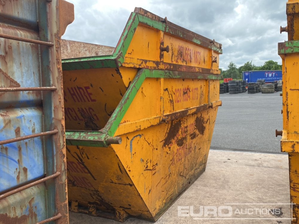 Steel Skip (3 of) - Skip bin: picture 4 Steel Skip (3 of) - Skip bin: picture 4