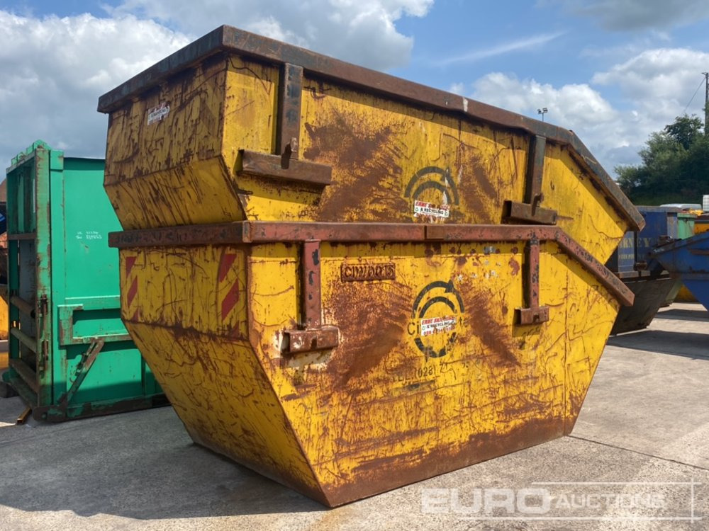 Steel Skip (3 of) - Skip bin: picture 1 Steel Skip (3 of) - Skip bin: picture 1