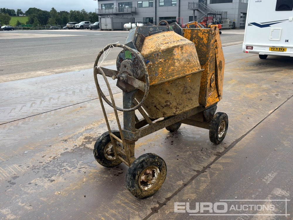 Terex Diesel Mixer, Yanmar Electric Start Engine - Concrete mixer: picture 5 Terex Diesel Mixer, Yanmar Electric Start Engine - Concrete mixer: picture 5