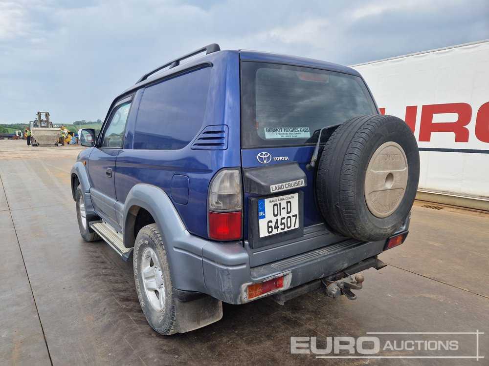 Toyota Land Cruiser - SUV: picture 3 Toyota Land Cruiser - SUV: picture 3