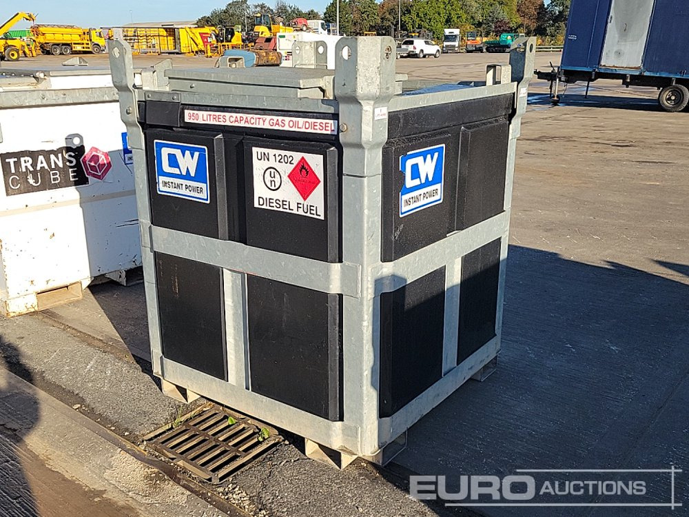 Trailer Engineering 950 Litre Static Bunded Fuel Bowser - Storage tank: picture 3 Trailer Engineering 950 Litre Static Bunded Fuel Bowser - Storage tank: picture 3