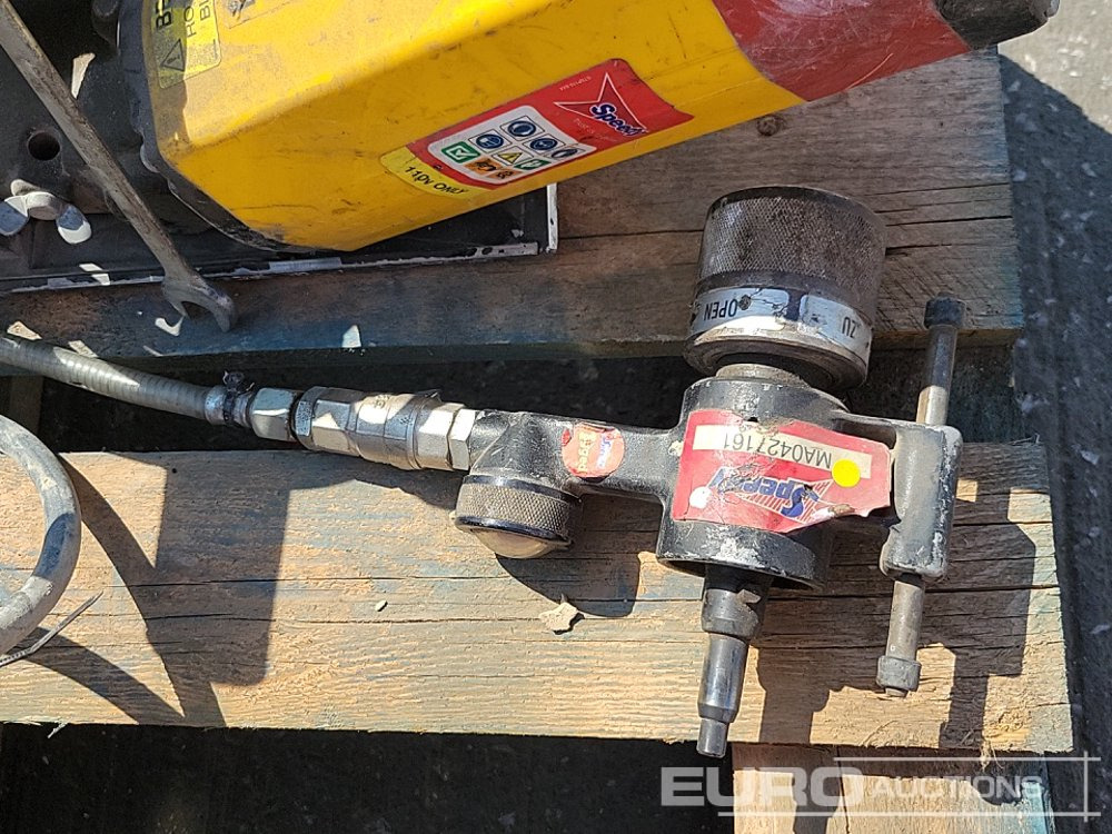 Construction equipment Unibor 110 Vot Mag Drill, Alfra Rotabest 110 Volt Mag Drill, 110 Volt Paddle Mixer (3 of), 100Volt Evolution Cut off Saw, 110 Volt REMS Sander: picture 34