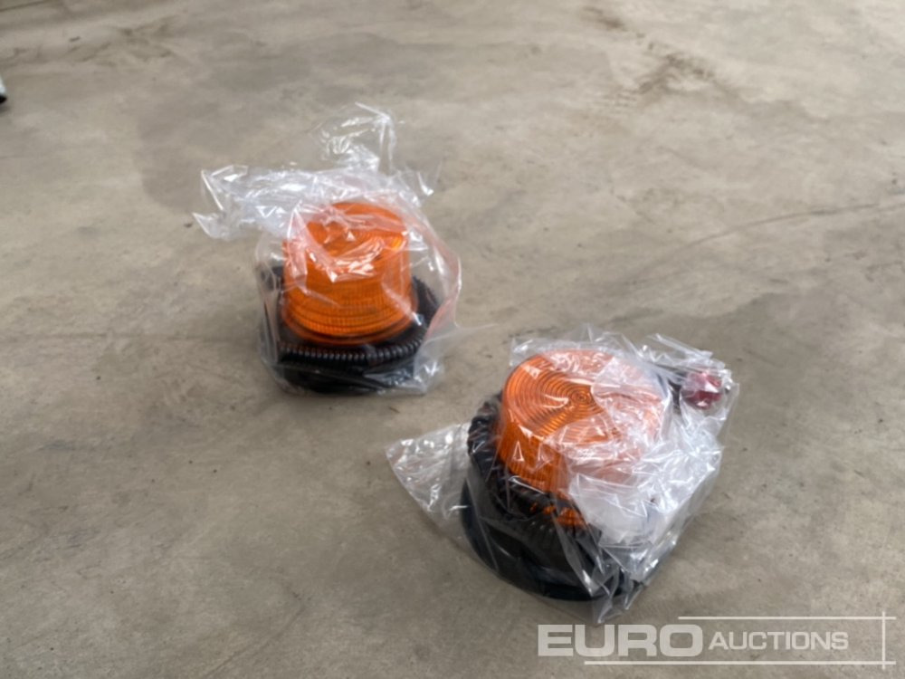 Unused 12-24v LED Beacons (2 of) - Workshop equipment: picture 1 Unused 12-24v LED Beacons (2 of) - Workshop equipment: picture 1