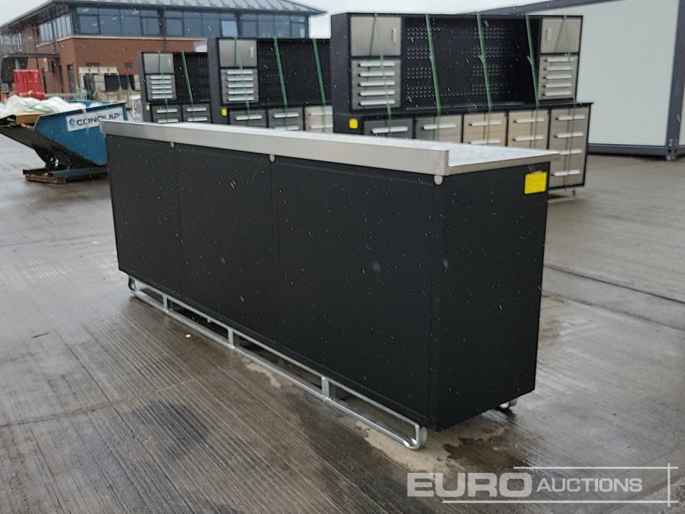 Unused 2025 10' Work Bench, 30 Drawers - Workshop equipment: picture 5 Unused 2025 10' Work Bench, 30 Drawers - Workshop equipment: picture 5