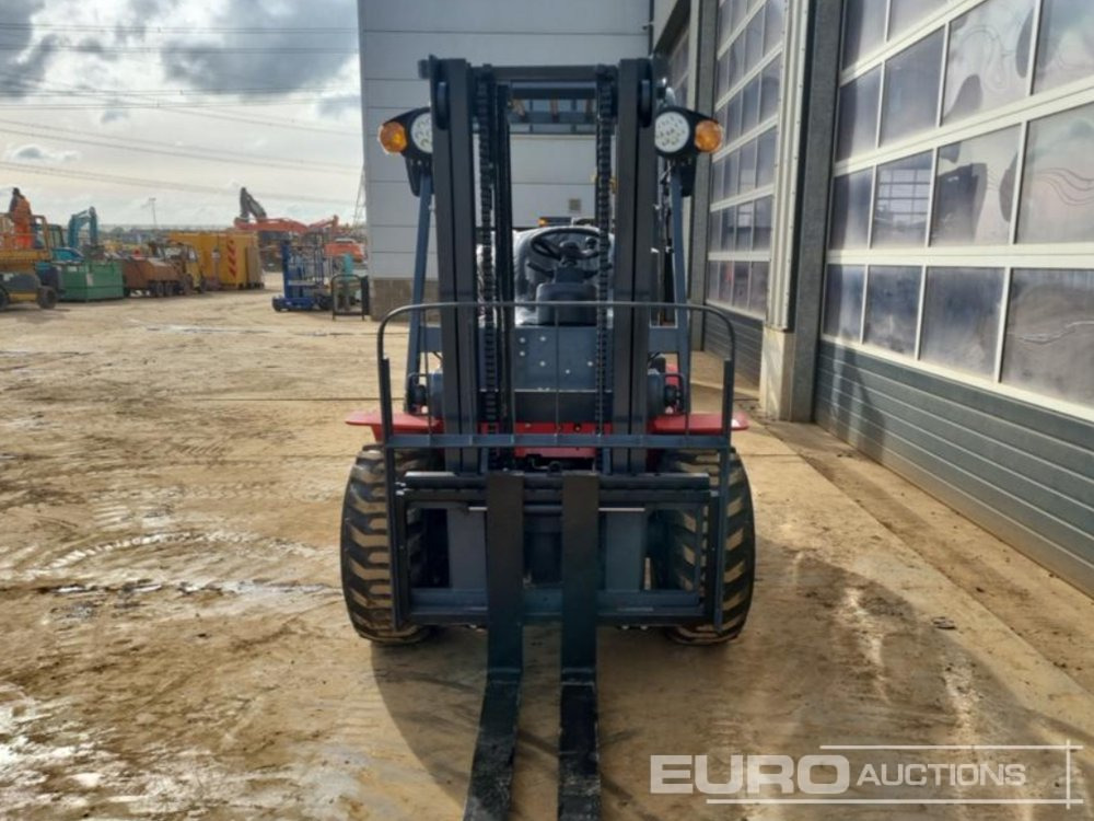 Unused 2025 Apache CPCD35 - Rough terrain forklift: picture 5 Unused 2025 Apache CPCD35 - Rough terrain forklift: picture 5