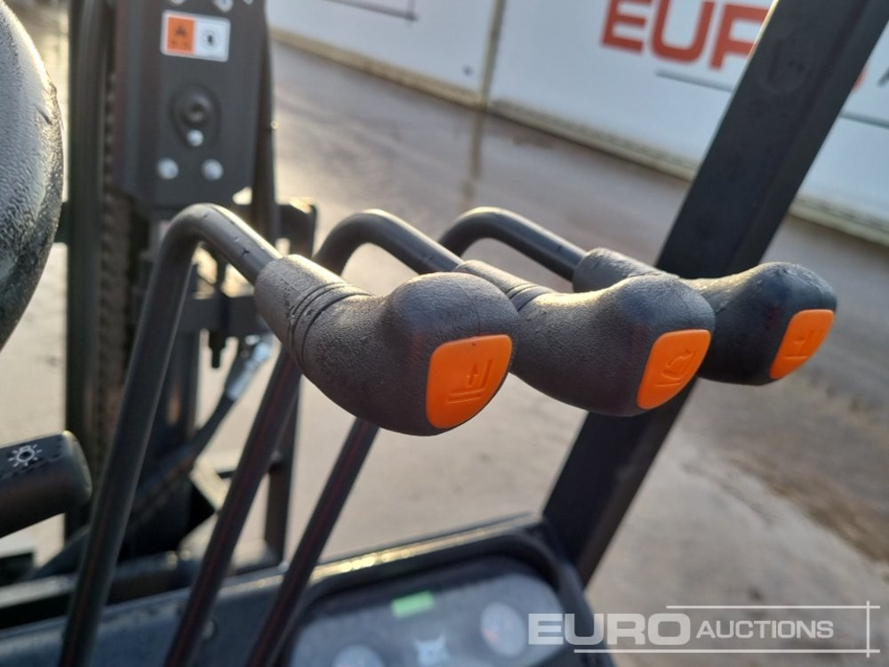 Forklift Unused 2025 Bobcat D30NX: picture 31 Forklift Unused 2025 Bobcat D30NX: picture 31