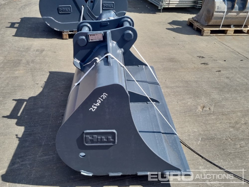 New Bucket Unused 2025 Hill 72" Ditching Bucket 65mm Pin to suit 13 Ton Excavator: picture 6