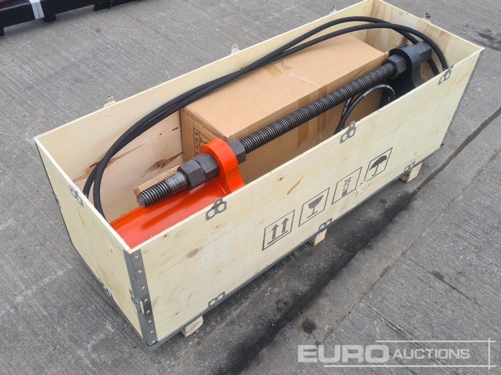 Unused 2025 SKLP YLJ100 110 Volt Hydraulic Track Pin Press Machine - Workshop equipment: picture 3 Unused 2025 SKLP YLJ100 110 Volt Hydraulic Track Pin Press Machine - Workshop equipment: picture 3