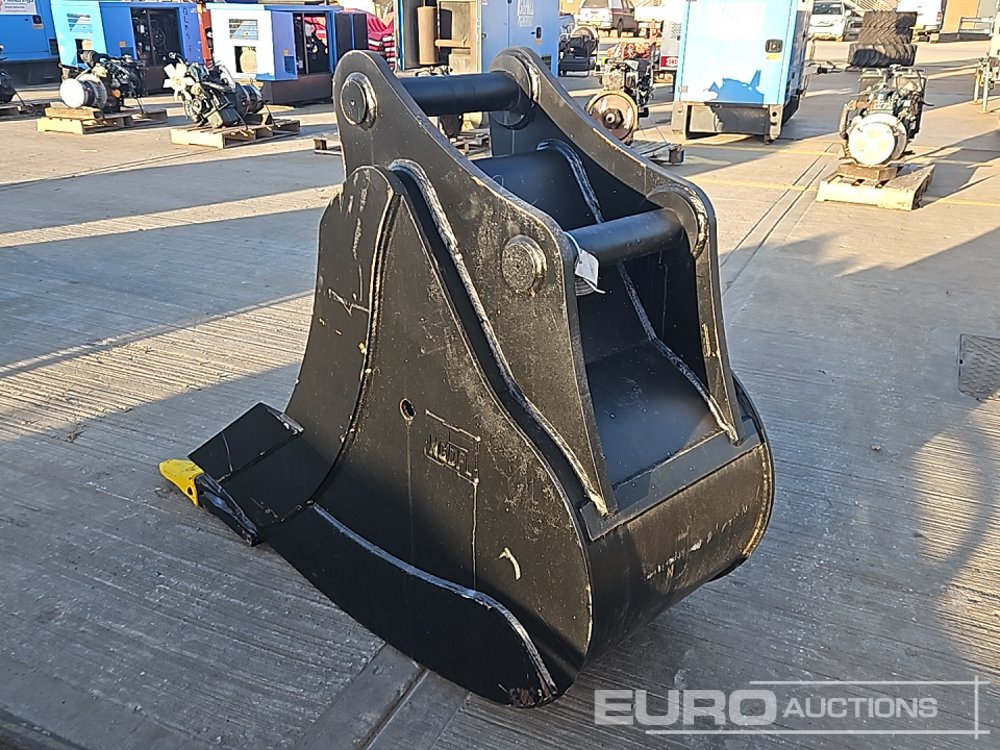 Unused 24" Digging Bucket 70mm Pin to suit 14-16 Ton Excavator - Bucket: picture 3 Unused 24" Digging Bucket 70mm Pin to suit 14-16 Ton Excavator - Bucket: picture 3