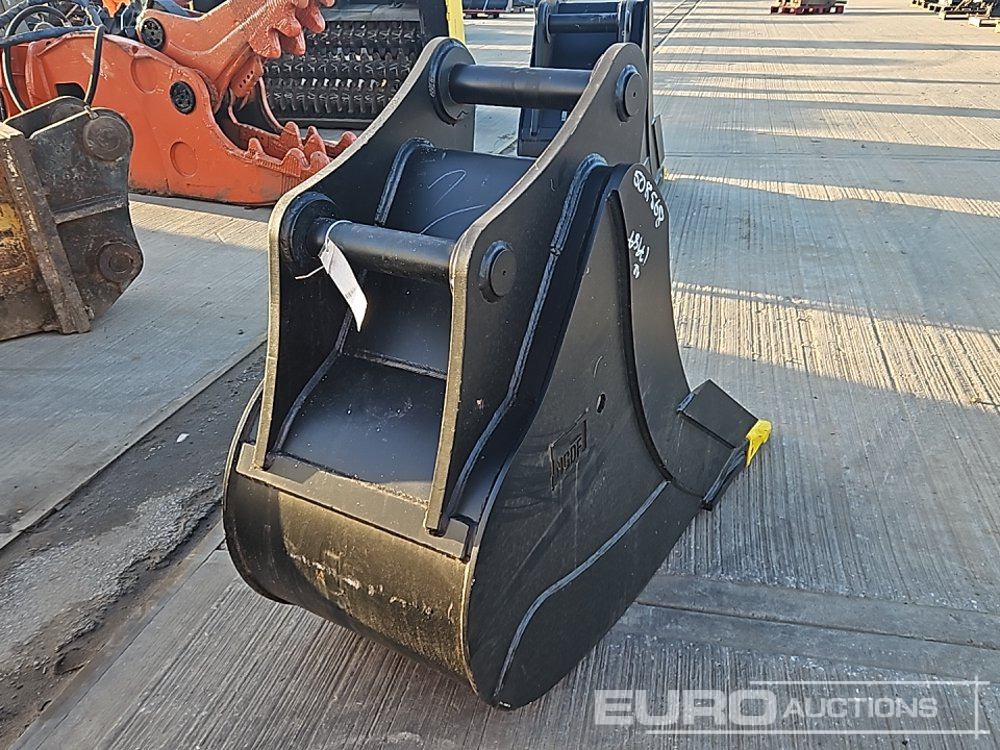 Unused 24" Digging Bucket 70mm Pin to suit 14-16 Ton Excavator - Bucket: picture 5 Unused 24" Digging Bucket 70mm Pin to suit 14-16 Ton Excavator - Bucket: picture 5