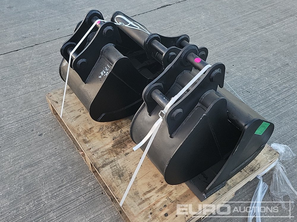 Unused 42" Ditching, 16", 12" Digging Bucket 40mm Pin to suit Mini Excavator - Bucket: picture 1 Unused 42" Ditching, 16", 12" Digging Bucket 40mm Pin to suit Mini Excavator - Bucket: picture 1