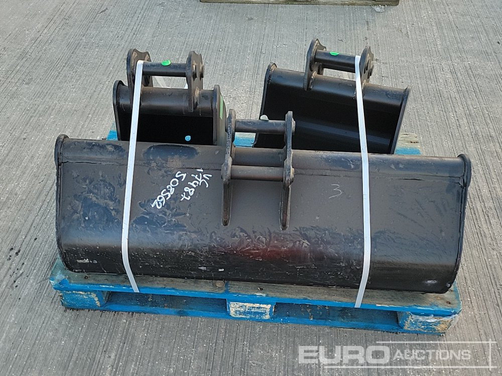 Unused 42" Ditching, 18", 12" Digging Bucket - Bucket: picture 4 Unused 42" Ditching, 18", 12" Digging Bucket - Bucket: picture 4