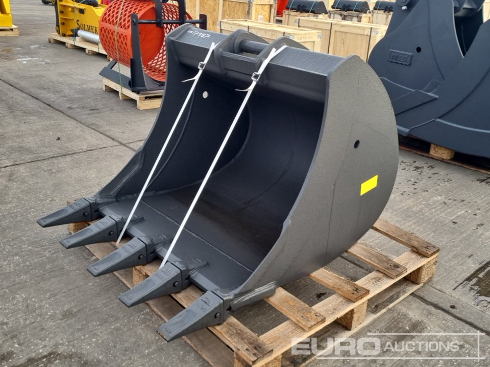 Unused Miller 36" Scoop Bucket 45mm Pin to suit 4-6 Ton Excavator - Bucket: picture 1 Unused Miller 36" Scoop Bucket 45mm Pin to suit 4-6 Ton Excavator - Bucket: picture 1