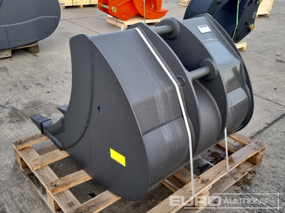 Unused Miller 36" Scoop Bucket 45mm Pin to suit 4-6 Ton Excavator - Bucket: picture 3 Unused Miller 36" Scoop Bucket 45mm Pin to suit 4-6 Ton Excavator - Bucket: picture 3