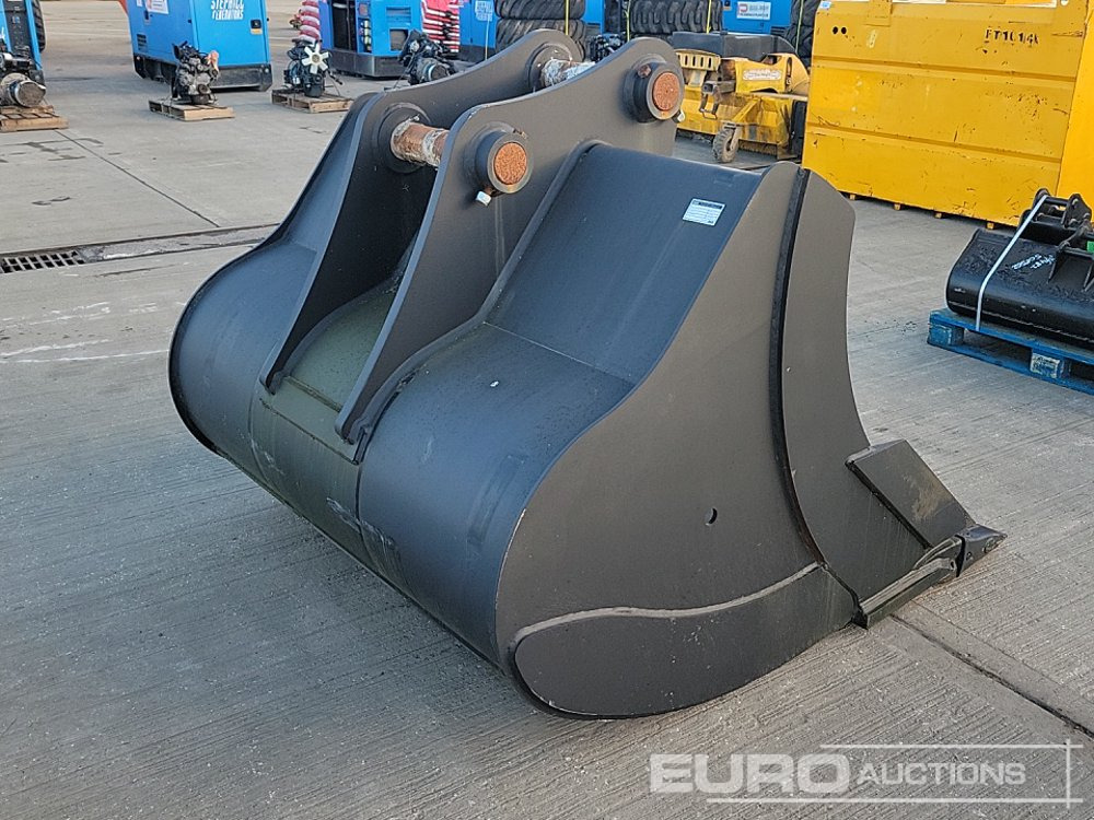 Unused Miller 70" Digging Bucket 90mm Pin to suit 30 Ton Excavator - Bucket: picture 4 Unused Miller 70" Digging Bucket 90mm Pin to suit 30 Ton Excavator - Bucket: picture 4