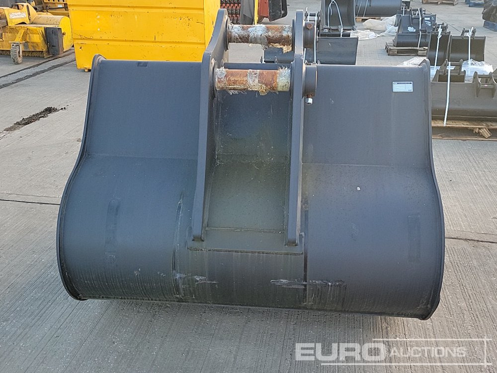 Unused Miller 70" Digging Bucket 90mm Pin to suit 30 Ton Excavator - Bucket: picture 3 Unused Miller 70" Digging Bucket 90mm Pin to suit 30 Ton Excavator - Bucket: picture 3