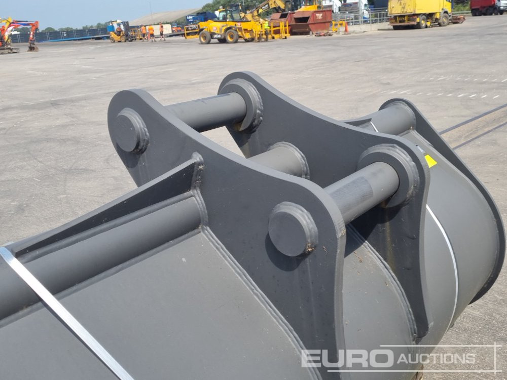 New Bucket Unused Miller 84" Ditching Bucket 100mm Pin to suit 40 Ton Excavator: picture 12