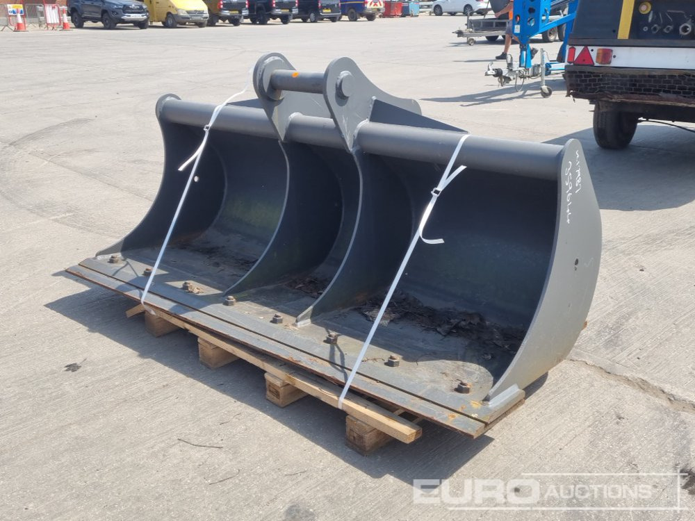 Unused Miller 84" Ditching Bucket 80mm Pin to suit 20 Ton Excavator - Bucket: picture 1 Unused Miller 84" Ditching Bucket 80mm Pin to suit 20 Ton Excavator - Bucket: picture 1